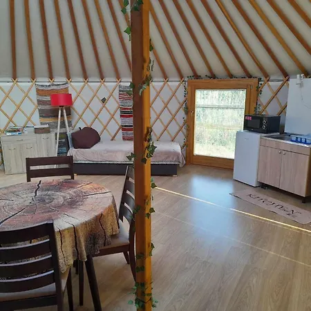 Luxusní stan Szent Marton Jurtaszallas Zalakaros Koezeleben Nagyrécse